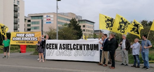 Vlaams Belang protesteert tegen komst asielcentrum Machelen