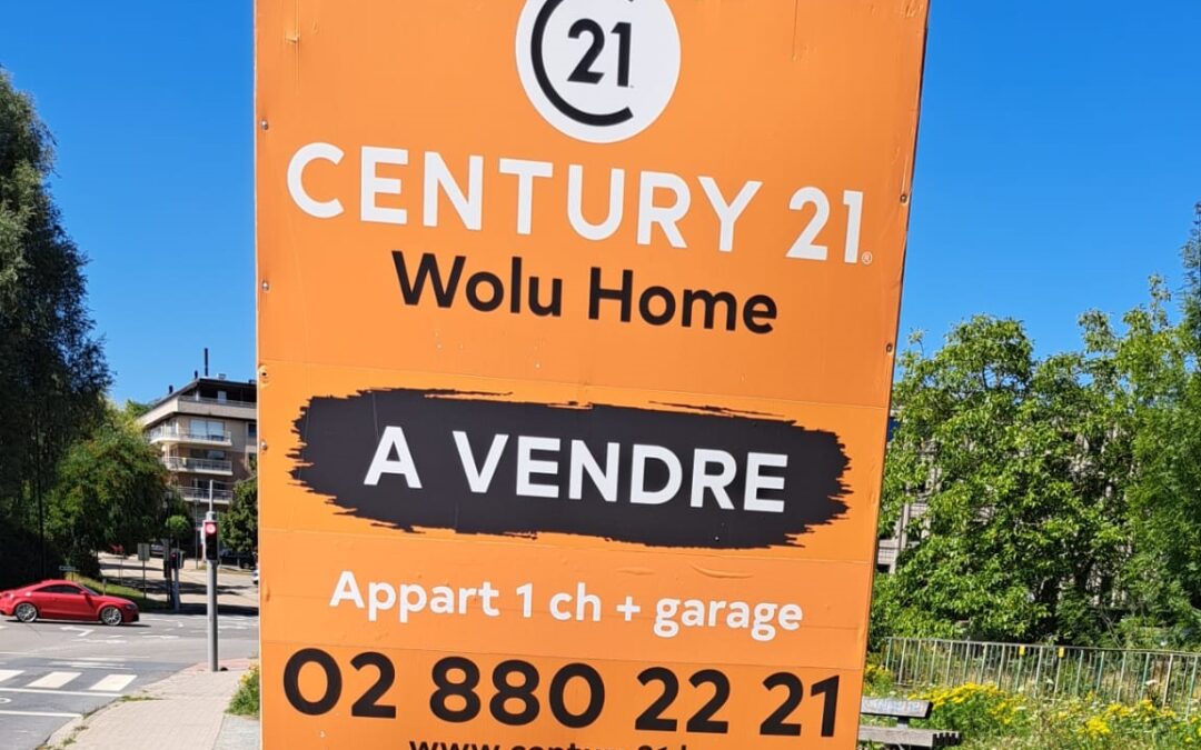 Agonie van een fout reclamebord (bericht via VB Zaventem)
